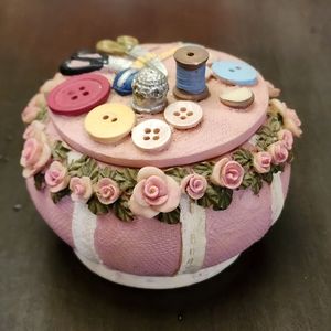 Vintage Dezine Ceramic Round Sewing  Trinket Box